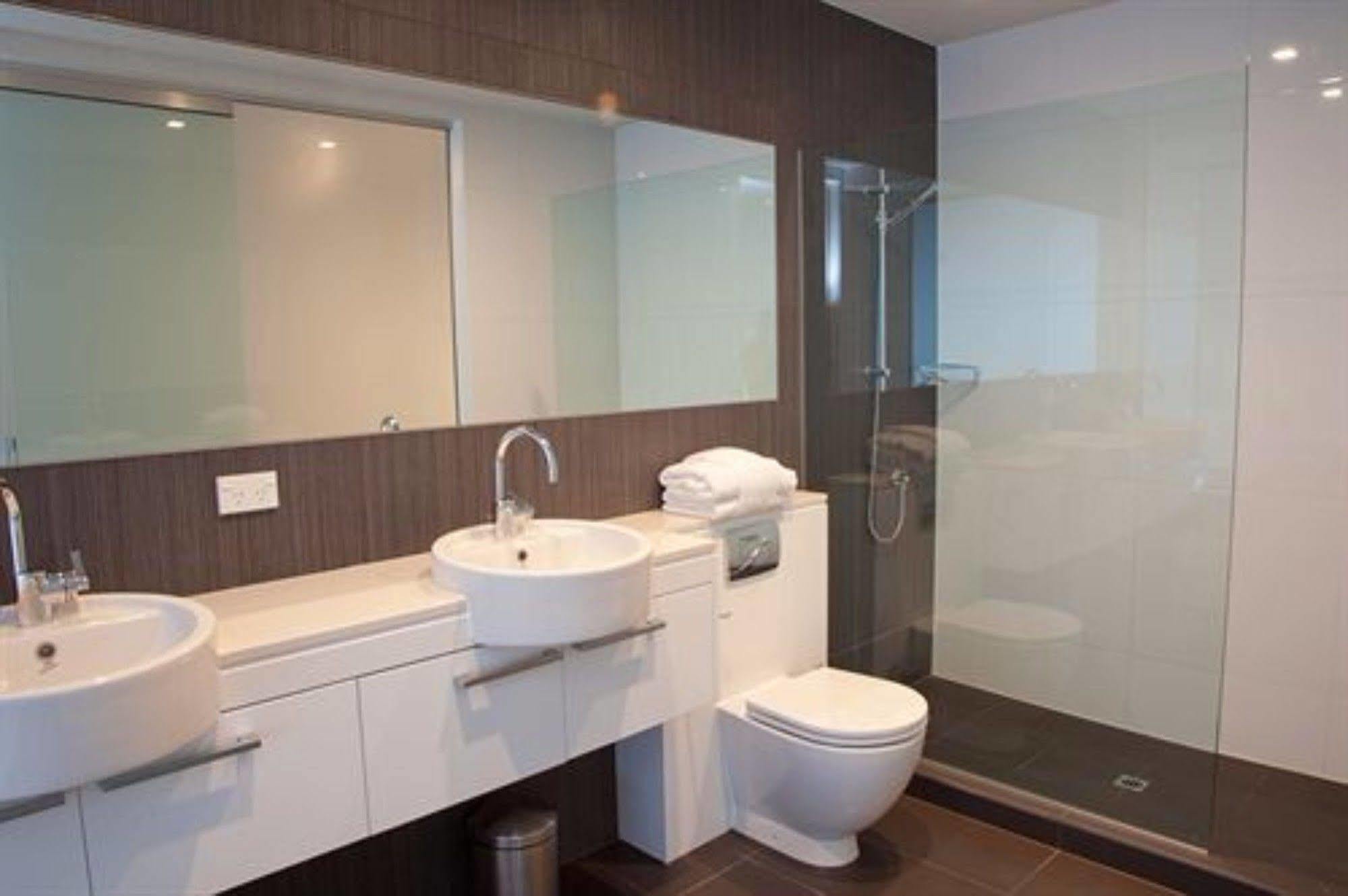קווינסטאון Marina Apartments - Element Escapes מראה חיצוני תמונה
